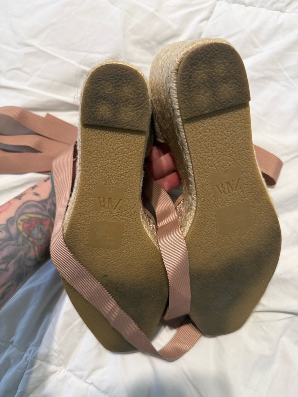 Zara Mauve-Taupe Woven Espadrille Wedge Sandals with Ankle Ties - Picture 3 of 3